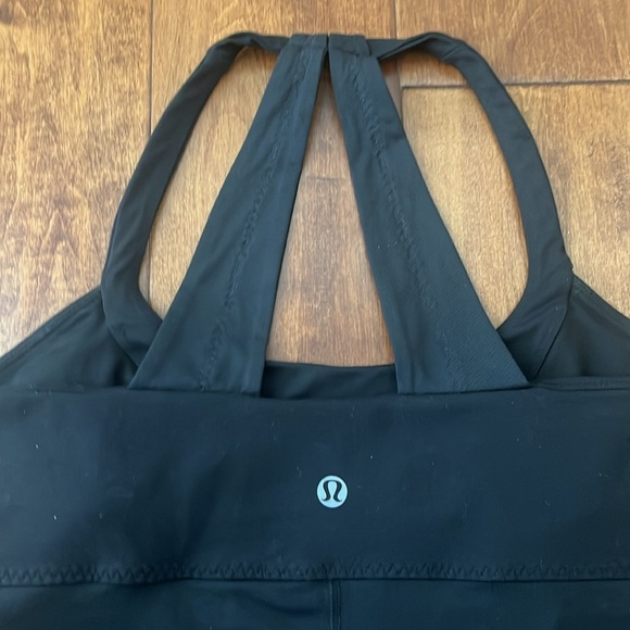 Lululemon athletic Black Top Size 6 - Picture 8 of 8